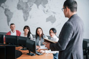Experienced Faculty Guidance